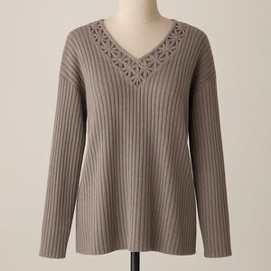 Vintage Jay Jacobs Taupe Ribbed Knit Sweater Women's Small Floral Crochet V-Neck